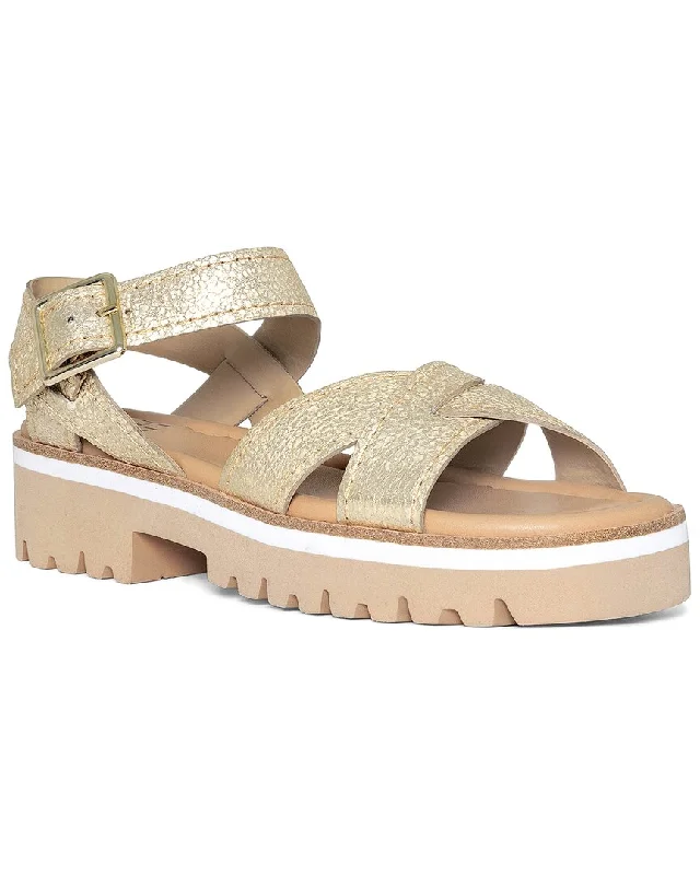 Sandals with soft suedeDonald Pliner Pyper Leather Sandal