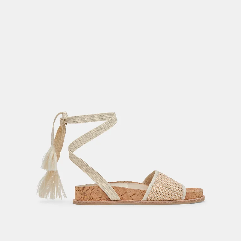 Sandals in neutral colorsSALACY SANDALS WHITE NATURAL RAFFIA