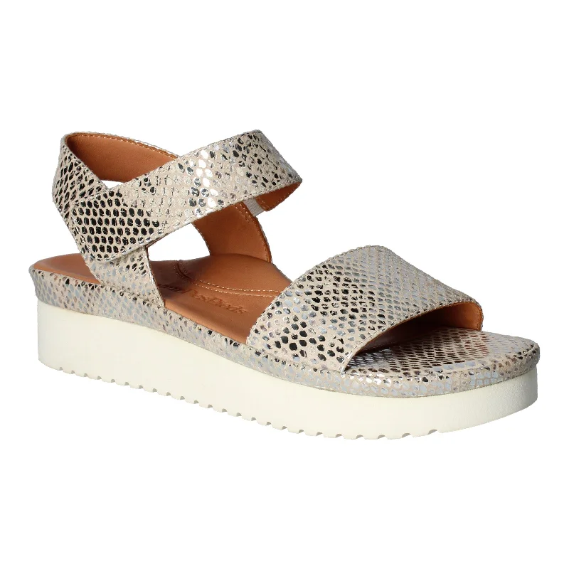 Sandals with textured finishAbrilla Sandal