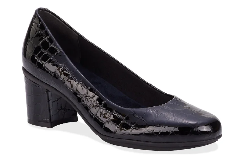 fashion and dress shoes for women with luxurious velvet pumps for formal parties-Paula