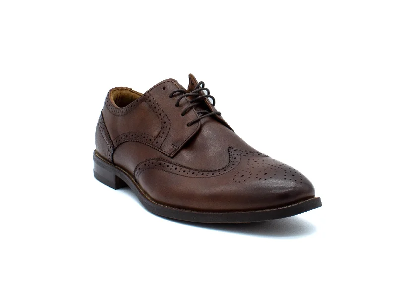 Oxfords for business trips-FLORSHEIM Rucci Wingtip Oxford