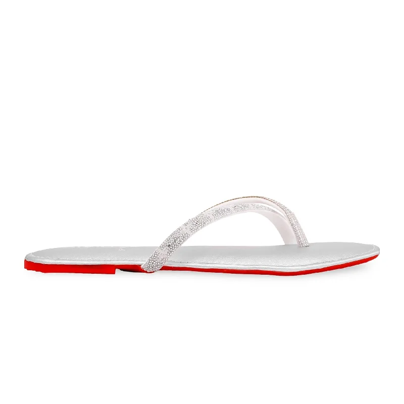 Slippers for casual rest-Silver Fancy Chappal FN0697