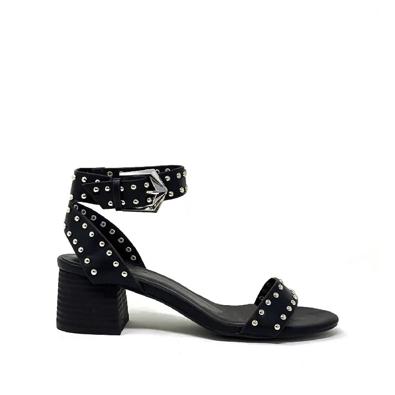 Sandals for chic comfortHayes Heeled Sandal In Black