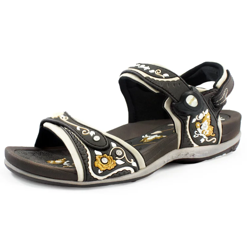 Sandals for chic patternsWomen Signature: 5991 Brown