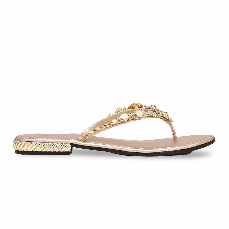 Slippers with padded uppers-Golden Fancy Chappal FN0753