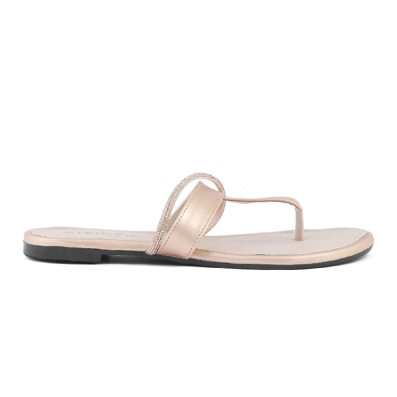 Slippers for evening comfort-Peach Casual Chappal CL1863